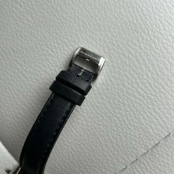 Burberry Watch - Picture 5 of 6